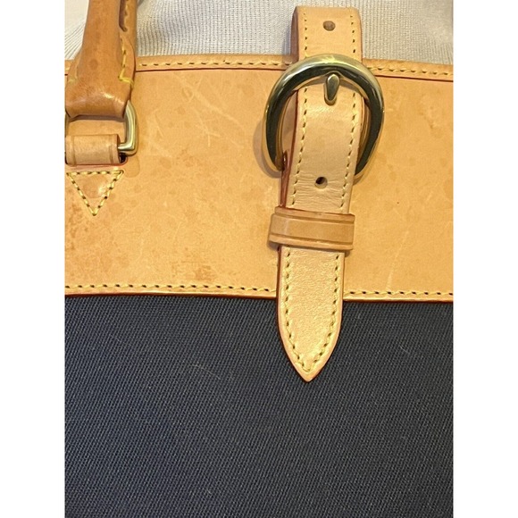 Dooney & Bourke Black and Tan Tote Bag - Picture 4 of 16